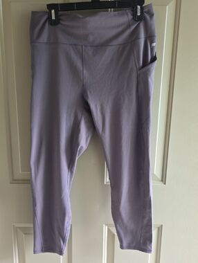 Fabletics Lavender/Purple High-Waist Pocket Leggings